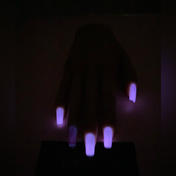 Handcrafted Press ons Purple Glow in the dark Medium Square- Love Galore - Picture 3 of 6